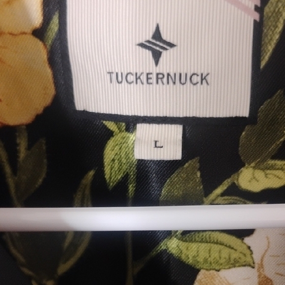 Tuckernuck Noir Blooming Botanical Margot Top L - Picture 2 of 6